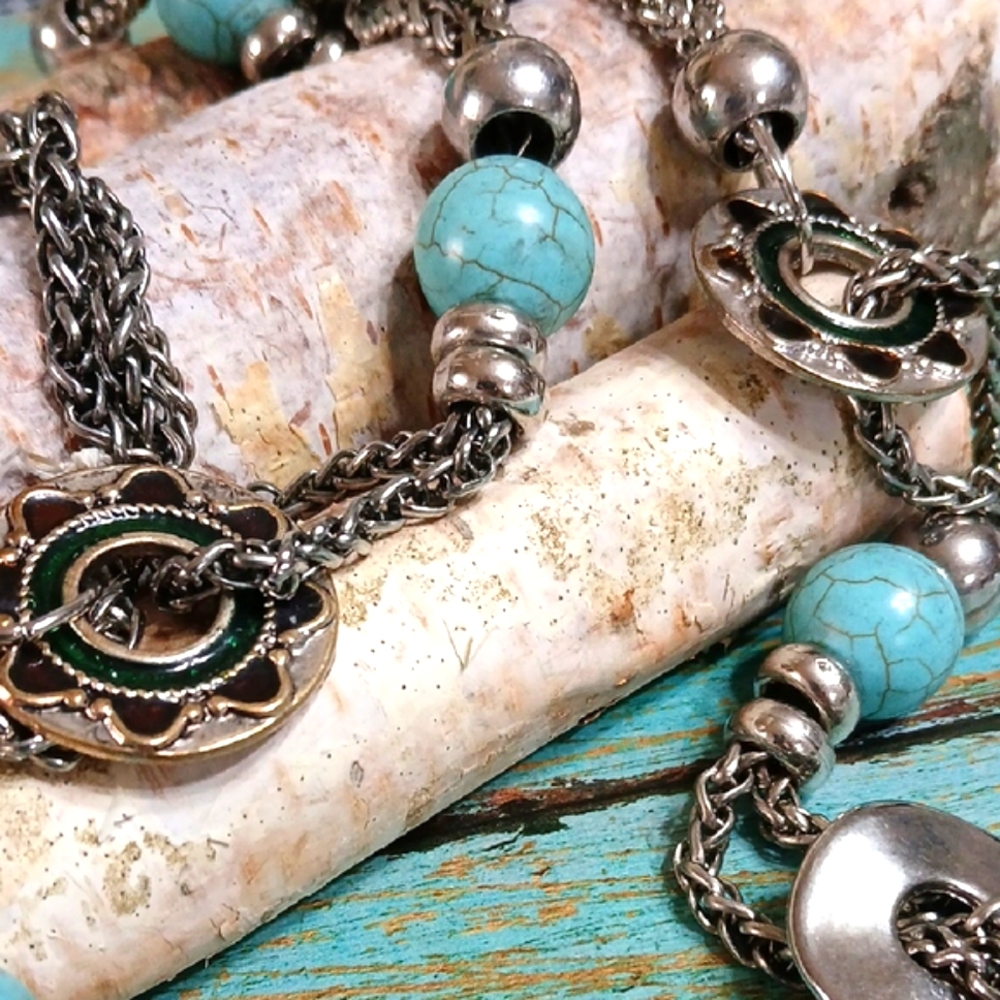 Turquoise Necklace - Picture 4 of 6